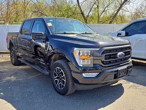Black Metallic 2023 Ford F-150 XLT