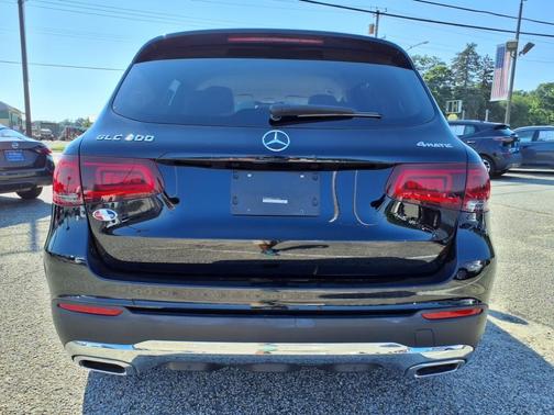 2022 Mercedes-Benz GLC 300 Base 4MATIC