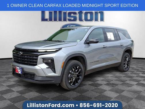 Sterling Gray Metallic 2024 Chevrolet Traverse LS