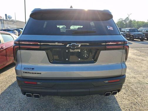 Sterling Gray Metallic 2024 Chevrolet Traverse LS