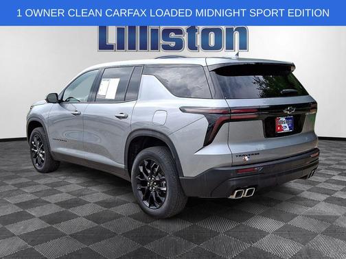 Sterling Gray Metallic 2024 Chevrolet Traverse LS