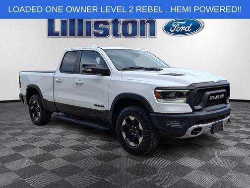 Bright White Clearcoat 2019 RAM 1500 Rebel