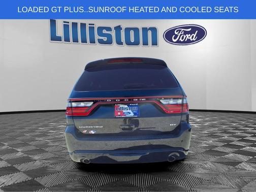 DB Black Crystal Clearcoat 2024 Dodge Durango GT