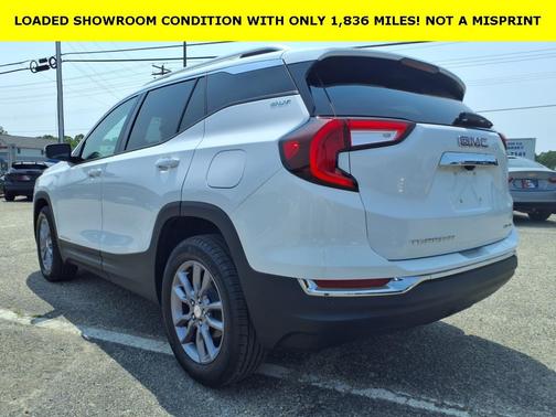 2022 GMC Terrain SLT