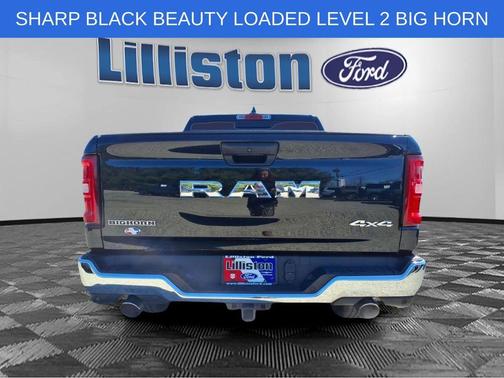 Diamond Black 2025 RAM 1500 Big Horn/Lone Star