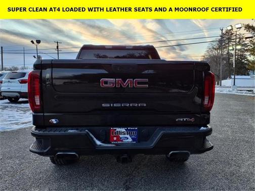 2021 GMC Sierra 1500 AT4