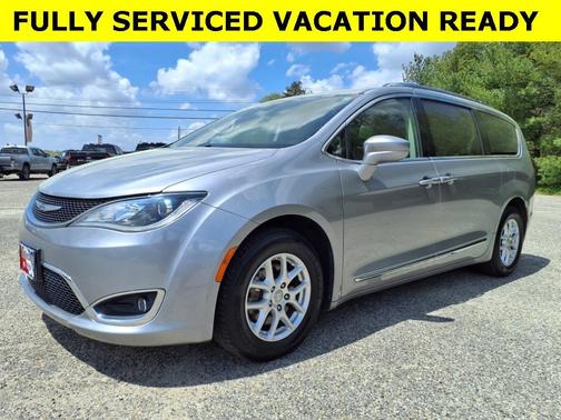 2020 Chrysler Pacifica Touring-L