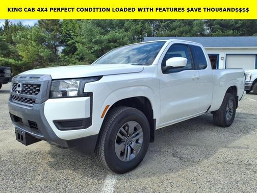 2025 Nissan Frontier SV