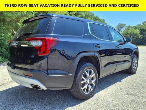 2022 GMC Acadia SLE