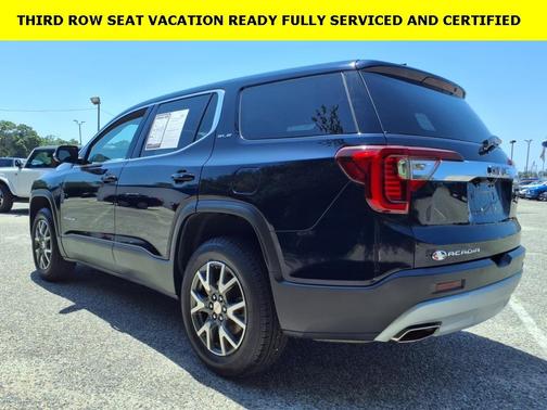 2022 GMC Acadia SLE