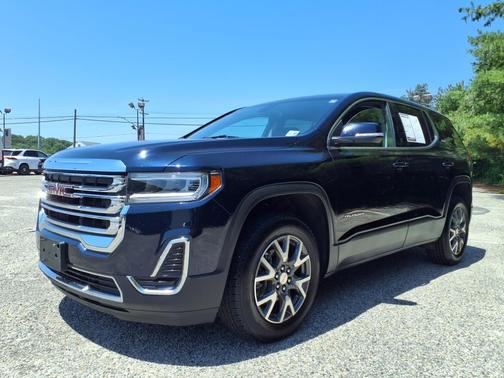 2022 GMC Acadia SLE