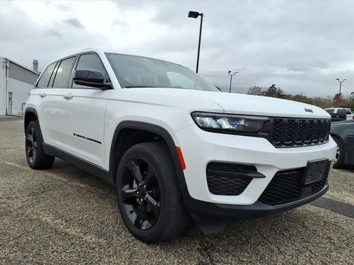 2023 Jeep Grand Cherokee Altitude