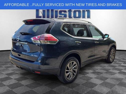 Arctic Blue Metallic 2016 Nissan Rogue SL