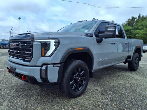 2024 GMC Sierra 2500 AT4