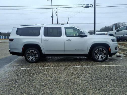 2024 Jeep Wagoneer L Series II
