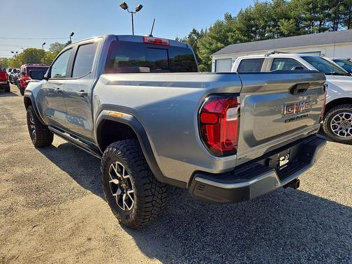 Sterling 2023 GMC Canyon AT4X