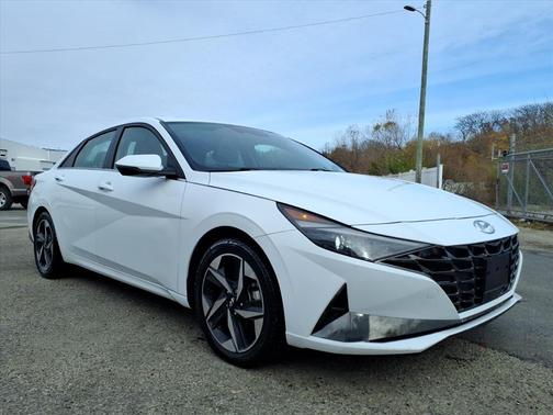 2023 Hyundai ELANTRA HEV Limited