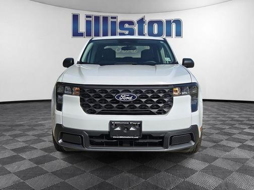 Oxford White 2025 Ford Maverick XLT