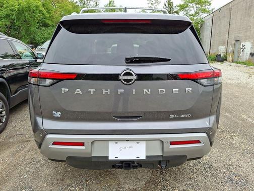 Gun Metallic 2025 Nissan Pathfinder SL