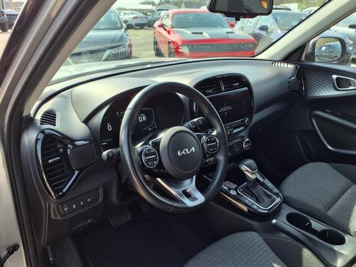 2023 Kia Soul EX