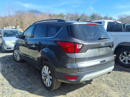 2019 Ford Escape SEL