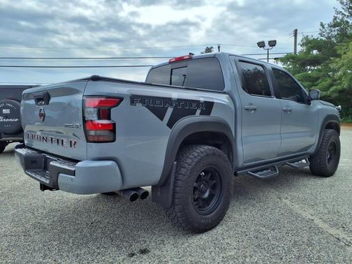 2023 Nissan Frontier PRO-4X