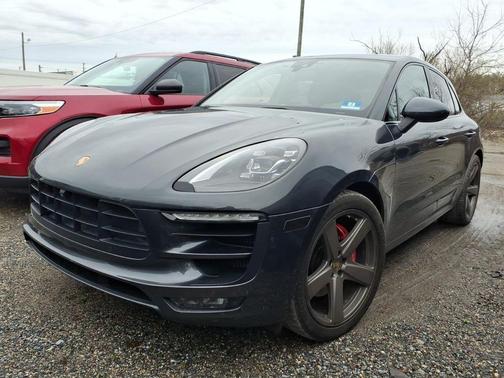 2017 Porsche Macan GTS