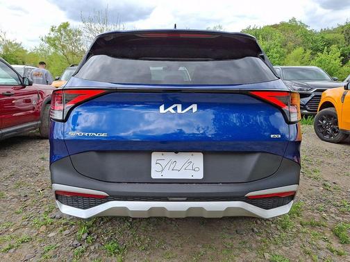 Sapphire Blue 2024 Kia Sportage EX