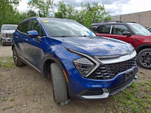 Sapphire Blue 2024 Kia Sportage EX