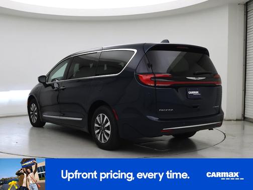 2022 Chrysler Pacifica Hybrid Limited
