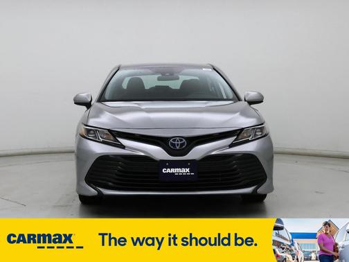 2020 Toyota Camry Hybrid LE