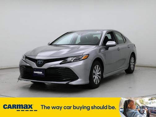2020 Toyota Camry Hybrid LE
