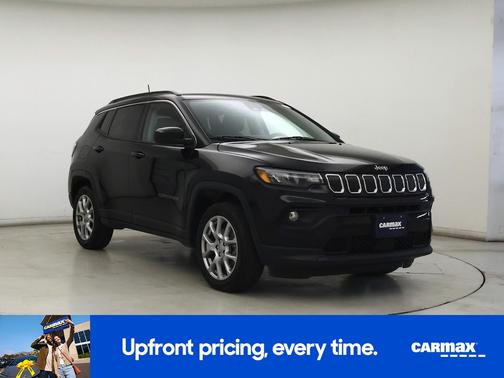 Black 2022 Jeep Compass Latitude Lux