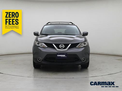 Gray 2018 Nissan Rogue Sport SV
