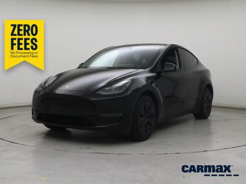 Black 2025 Tesla Model Y Long Range