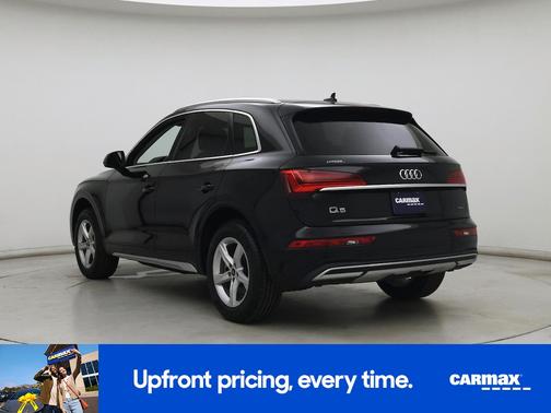 Black 2022 Audi Q5 Premium