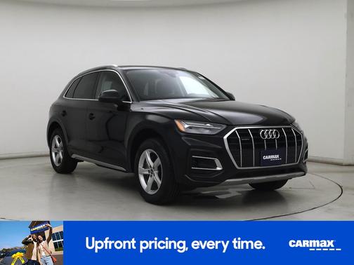 Black 2022 Audi Q5 Premium