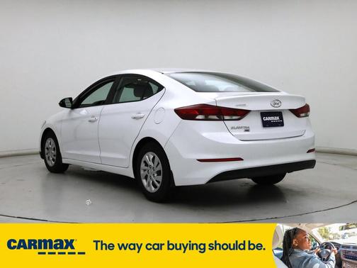 2018 Hyundai ELANTRA SE