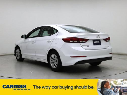 2018 Hyundai ELANTRA SE