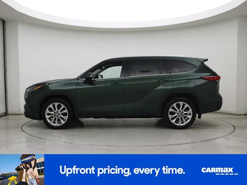 Green 2023 Toyota Highlander Limited