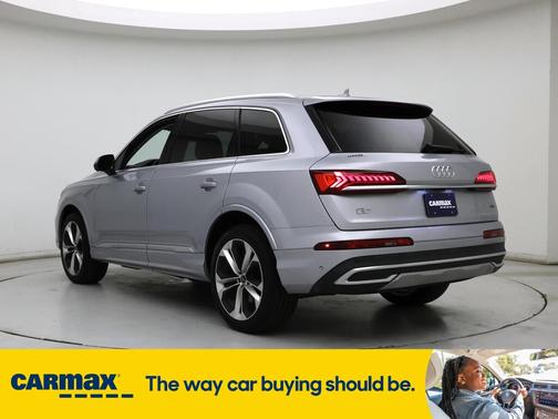 2022 Audi Q7 Premium Plus