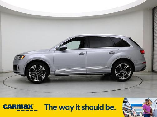 2022 Audi Q7 Premium Plus