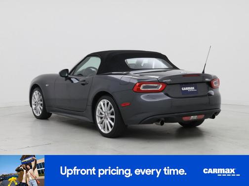 2017 FIAT 124 Spider Lusso