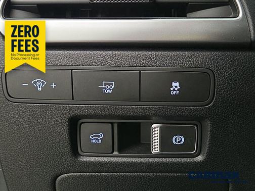 White 2025 Hyundai PALISADE SEL