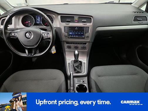 2017 Volkswagen Golf S