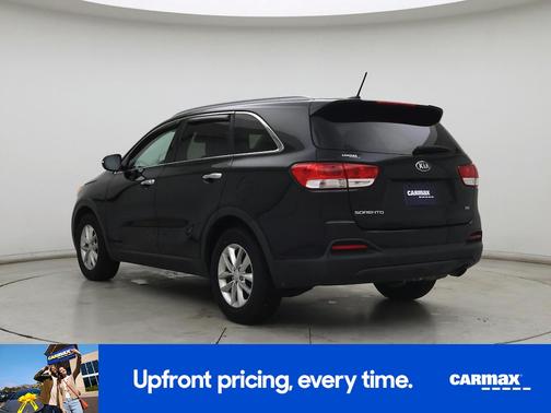 Black 2017 Kia Sorento LX