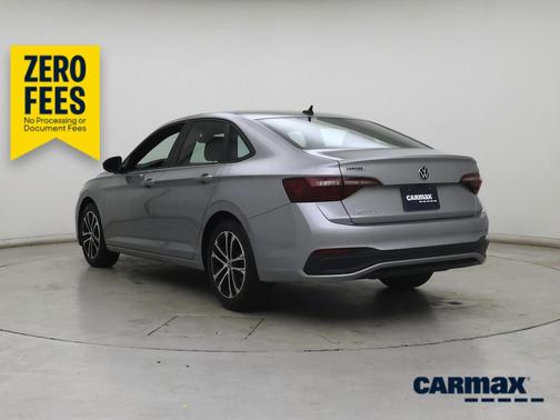 Gray 2022 Volkswagen Jetta Sport