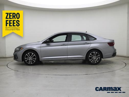 Gray 2022 Volkswagen Jetta Sport