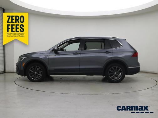 Gray 2023 Volkswagen Tiguan SE