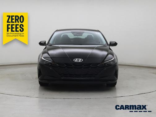 Black 2023 Hyundai ELANTRA SEL